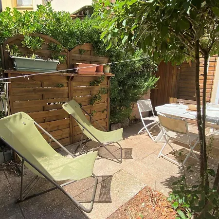 Renove 4 Pers. Avec Terrasse Et Parking Prive - Port - Fr-1-229-803 Gruissan