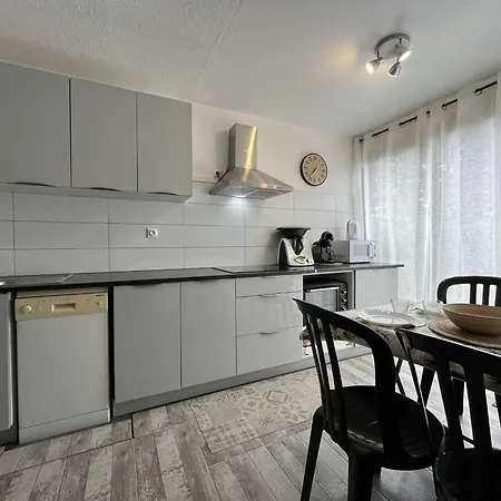 Διαμέρισμα Renove 4 Pers. Avec Terrasse Et Parking Prive - Port - Fr-1-229-803 Gruissan
